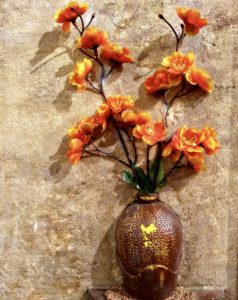 textilkép virág vázával